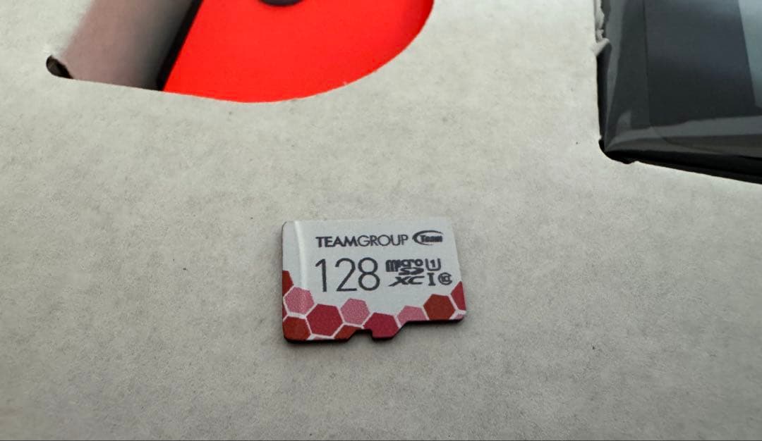 Nintendo Switch1 本体 + 128GBマイクロカード付