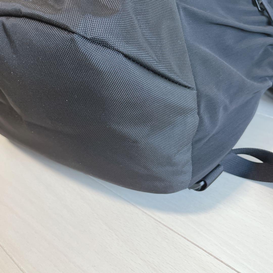 極美品　希少 廃盤品　アークテリクス mantis 32 Black リュック