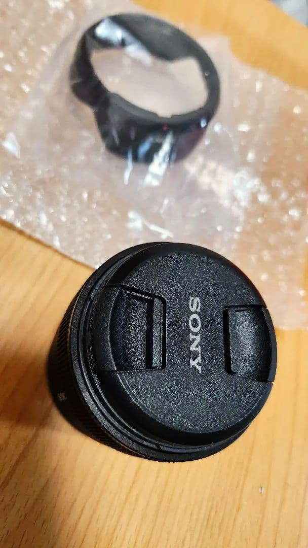 極美品E11mm　純正レンズプロテクター付き　SONY　F1.8　Eマウント