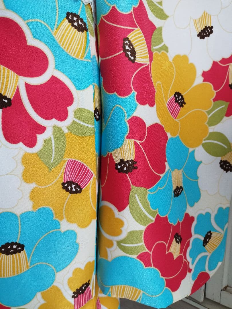 専用です☆新品☆ポップな大きな椿の着物と作り帯☆フルセット七五三