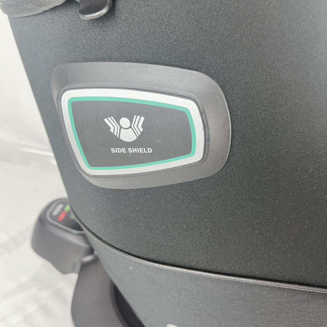 美品☘️ アップリカ 最高級チャイルドシート クルリラビッテエックス ブラック