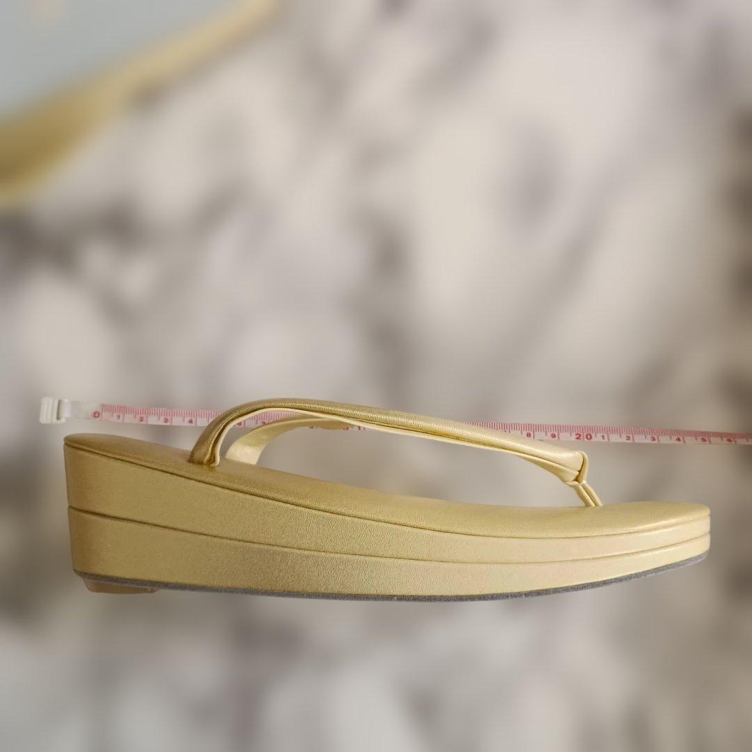 ★(新品未使用・美麗)礼装用ゴールド 本皮製　草履 バッグ セット 20