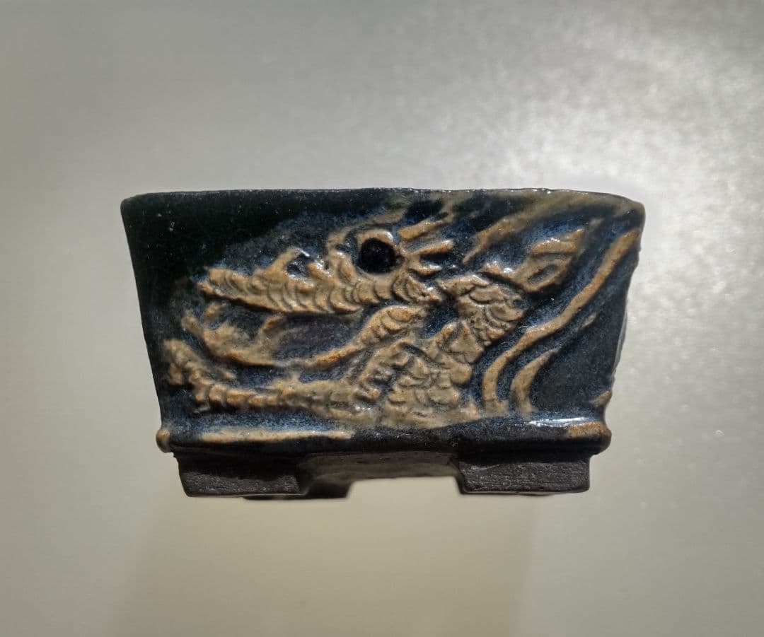 美品・レア　正志　龍ミニ盆栽鉢　【5.5×5.5cm　高さ3cm】