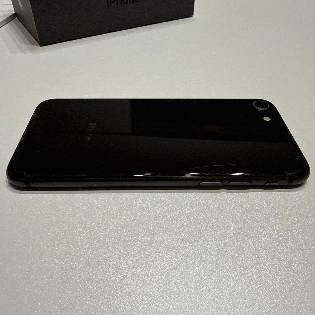 iPhone８64GB