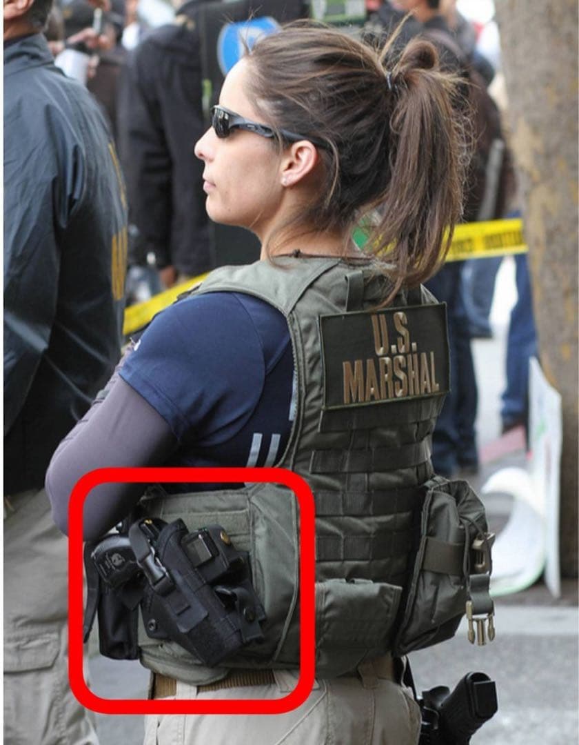 X26 テーザーホルスター usマーシャル LE装備