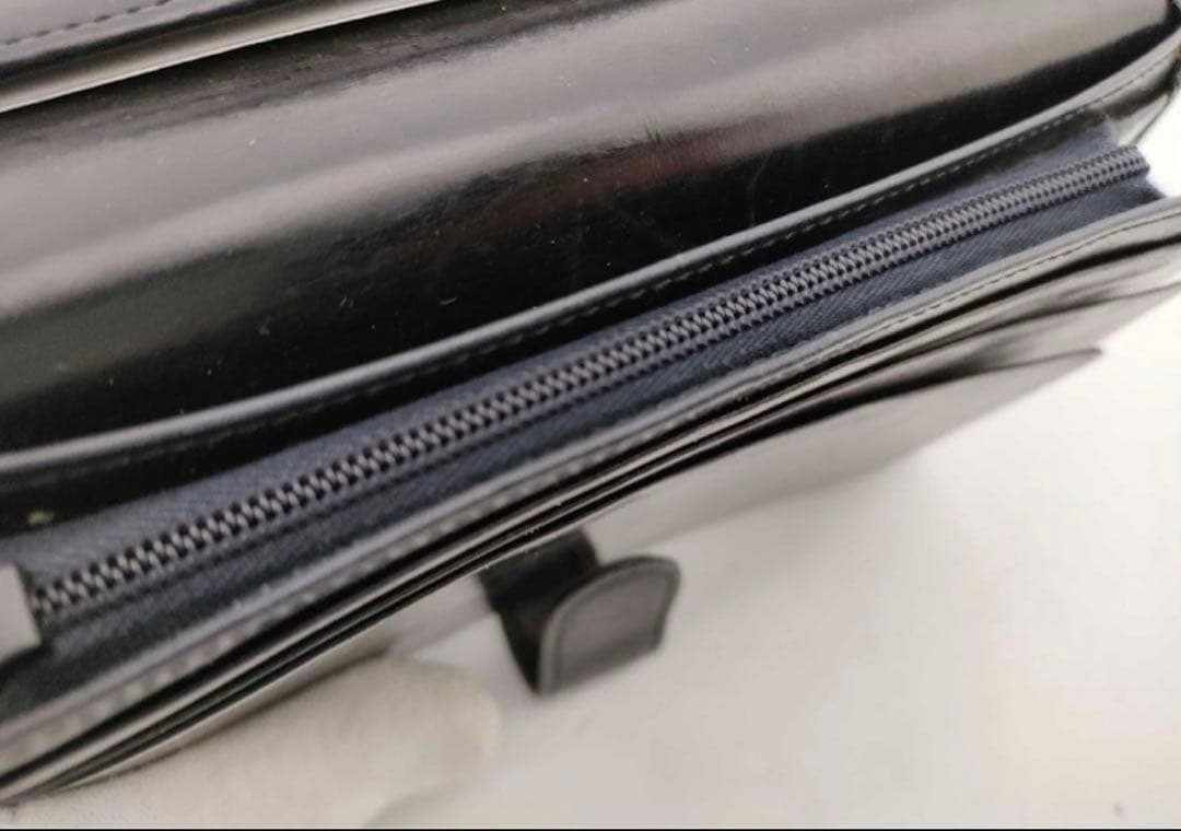 《希少‼️》LOEWE ロエベ　レザー二つ折り財布 値下げ⭕️