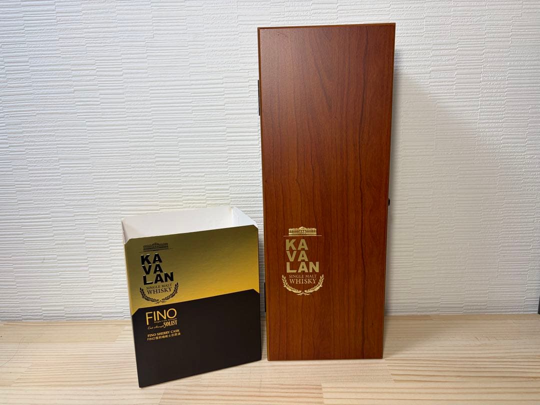 【新品未開栓】KAVALAN FINO ウイスキー 700ml 木箱入り⑤