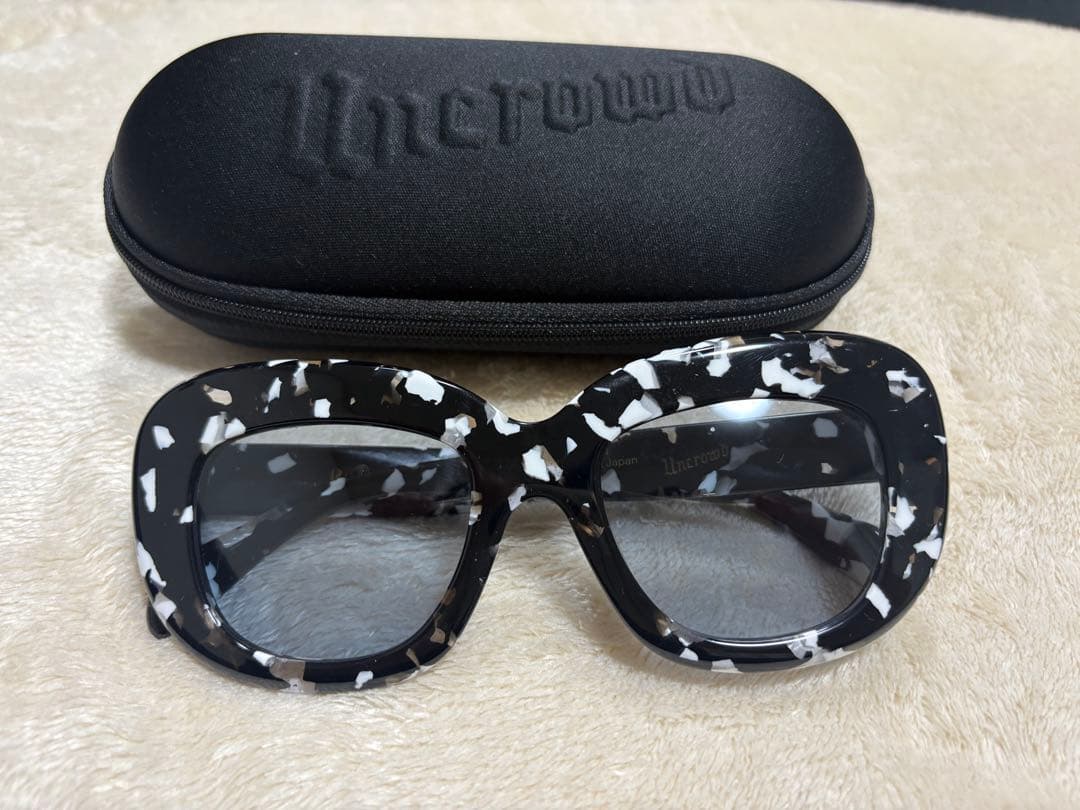 PANTY DROPPER アシンメトリックサングラス