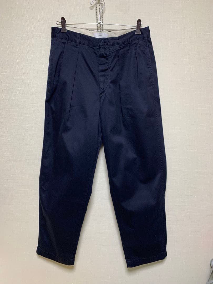 Graphpaperグラフペーパー　チノパンChino Tuck Tapered