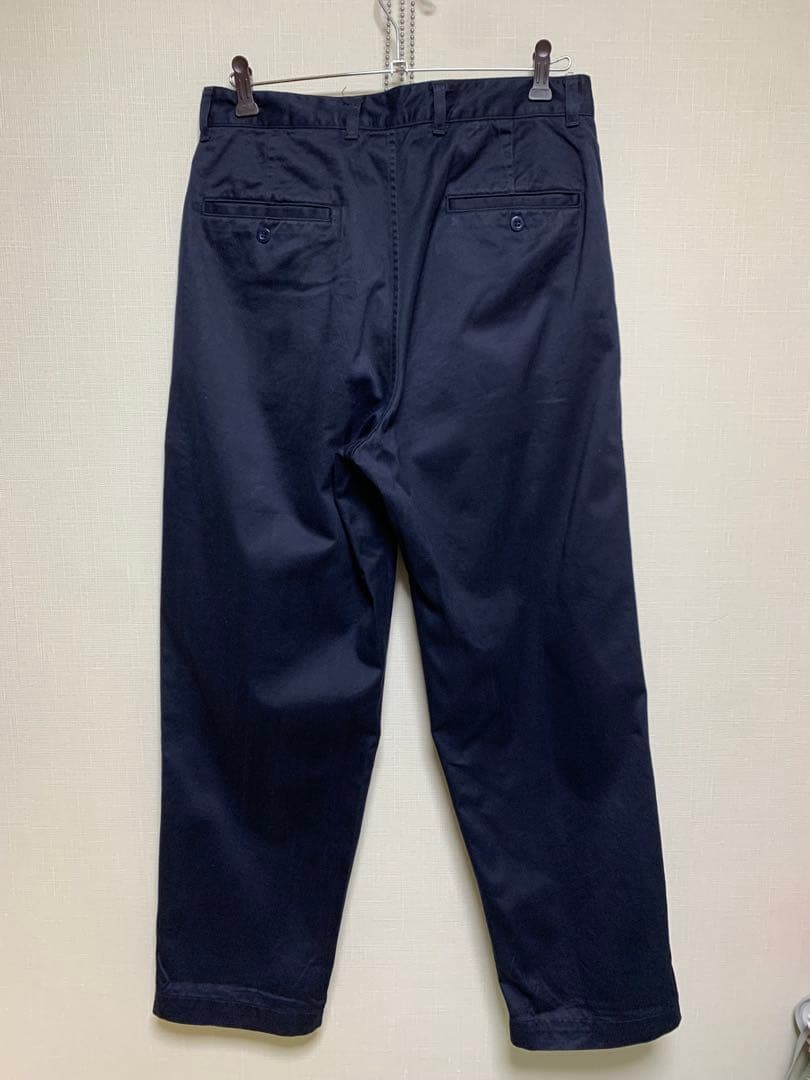 Graphpaperグラフペーパー　チノパンChino Tuck Tapered