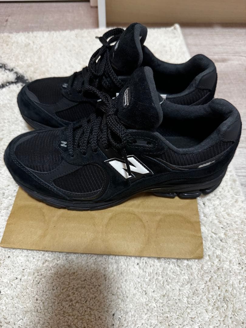 New Balance GORE-TEX M2002RXX ブラック
