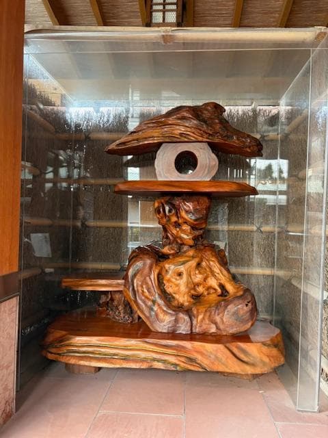 本屋久杉　屋久杉　オブジェ　灯籠　工芸品　天然木　希少　※商品説明必読