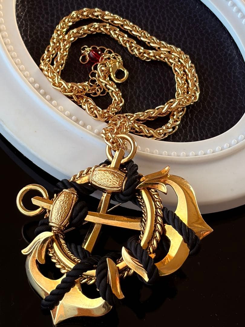 ヨーロッパ製　大ぶりヴィンテージ 2wayネックレスB304