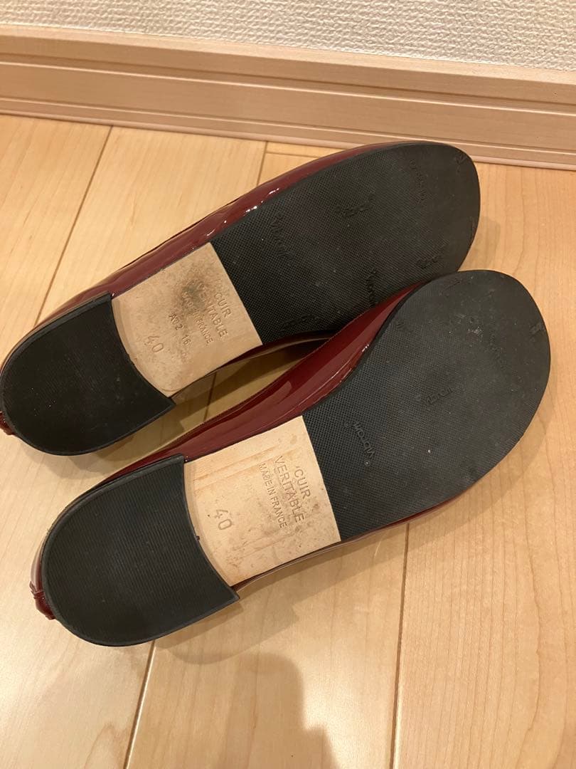 Repetto バーガンディ フラットシューズ