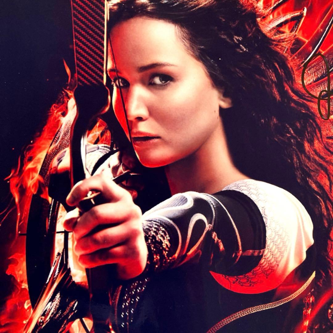 セール中…ジェニファー・ローレンス直筆サイン入り超大型写真…