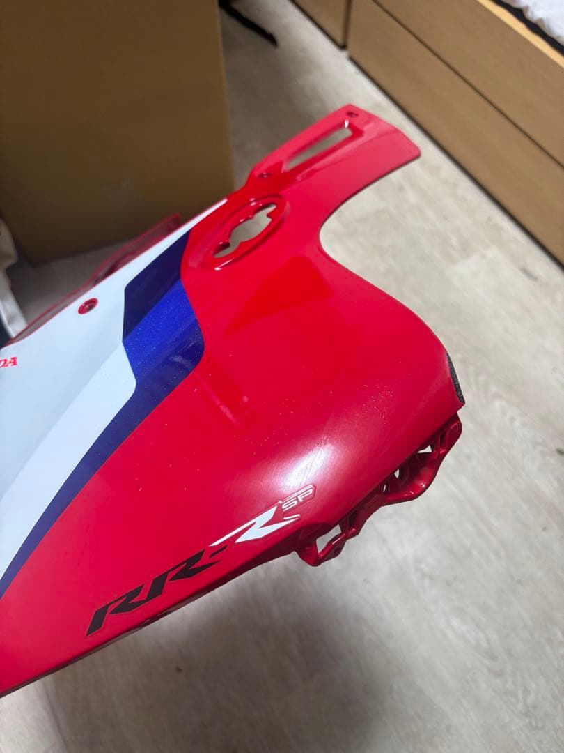 cbr1000rrr ヘットカウル　22年式色