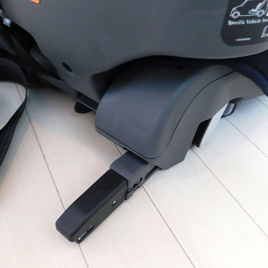 美品 コンビ ジョイトリップ アドバンス ネイビー ISOFIX エッグショック