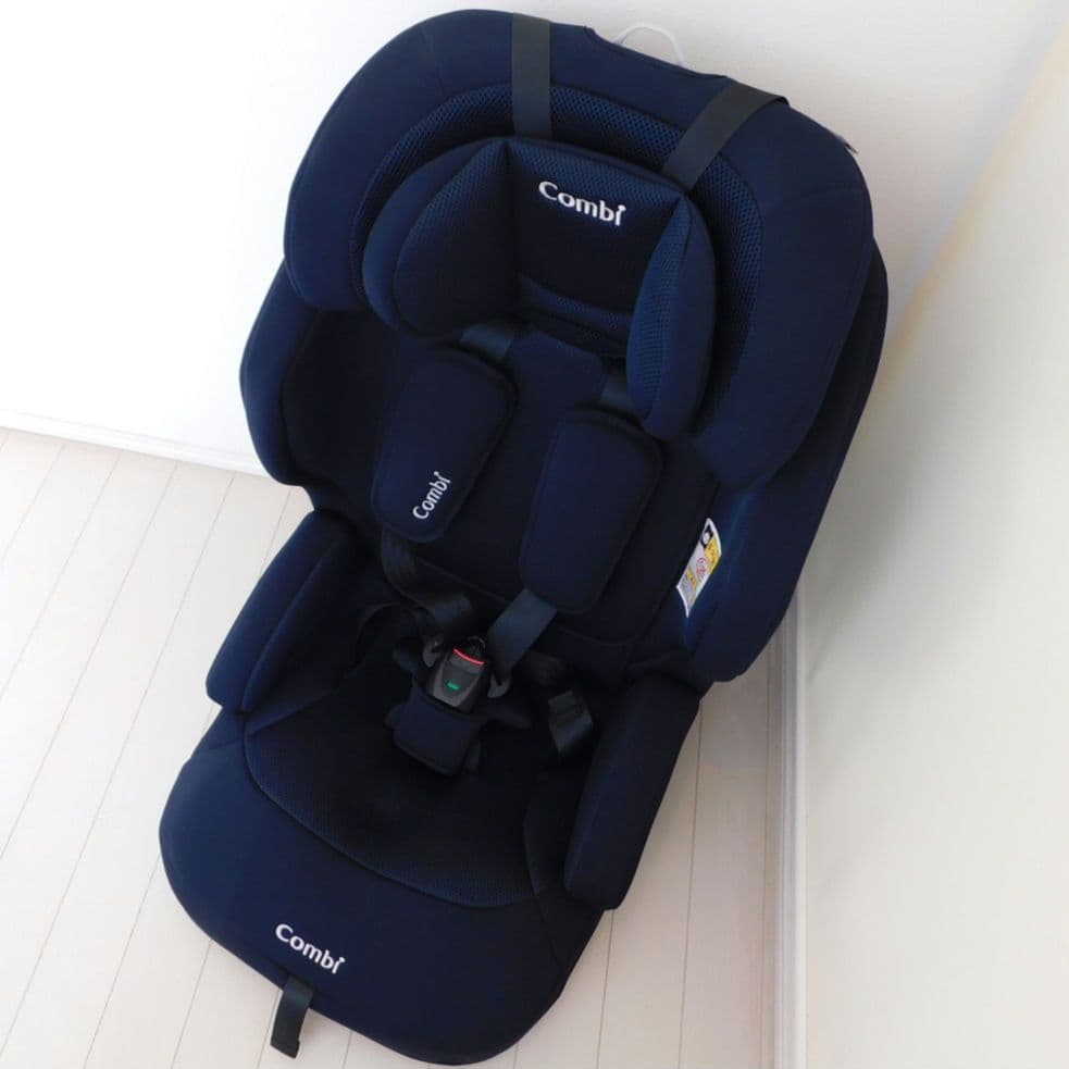 美品 コンビ ジョイトリップ アドバンス ネイビー ISOFIX エッグショック