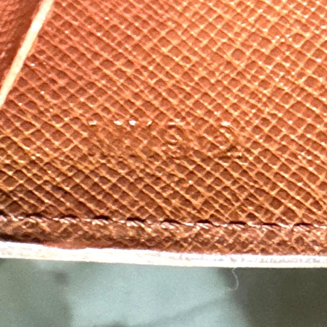 ⑦☆良品☆フラットタイプ♪サラ長財布