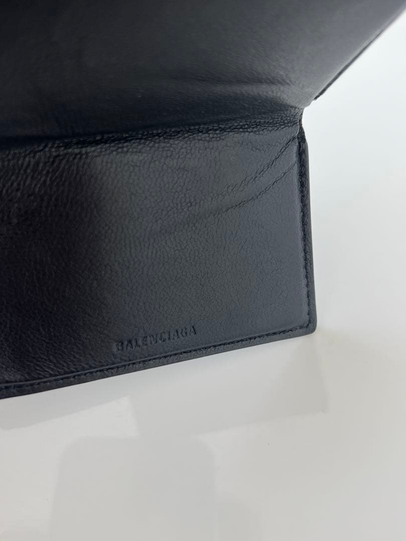 バレンシアガ 三つ折り財布 エブリデイ レザー ブラック グリーン