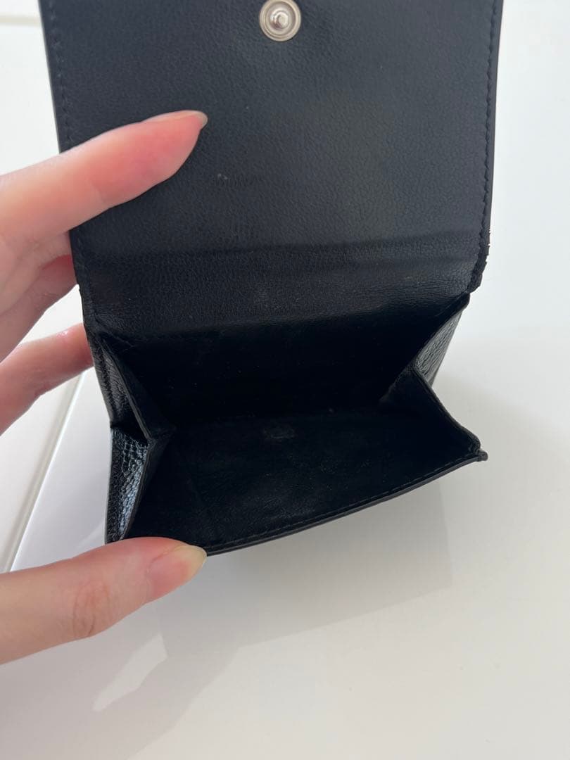 バレンシアガ 三つ折り財布 エブリデイ レザー ブラック グリーン