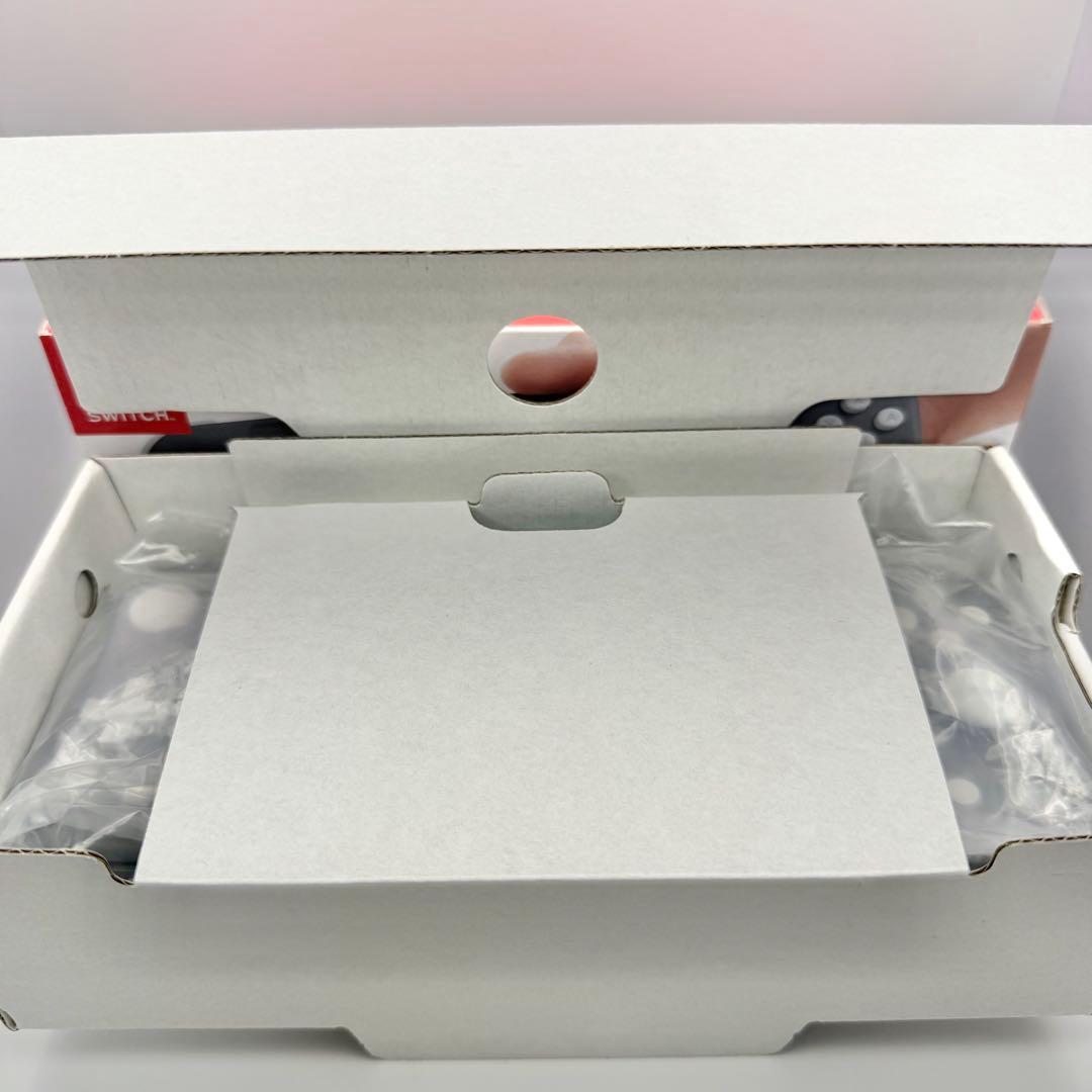 【概ね美品】NintendoSwitch Lite グレー 箱付き　29-3