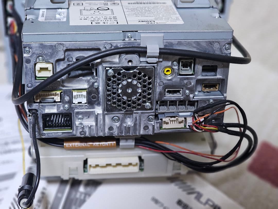 SERENA専用ナビ アルパイン 8インチナビ EX008V 専用パネル付 接続