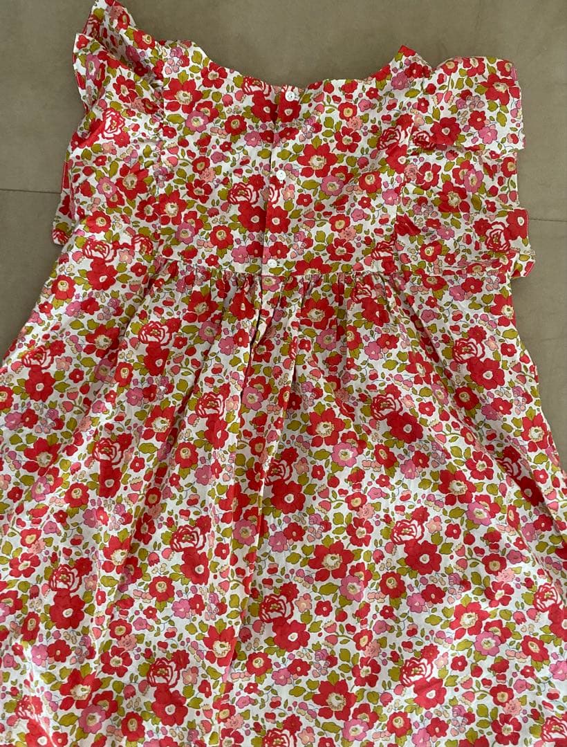 最終値下げ　ボンポワン　ベッツィ　リバティー　スモッキング　ワンピース 12歳