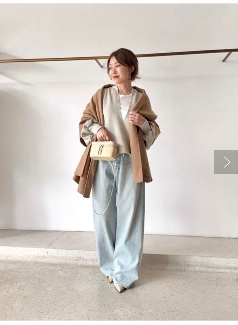 whim Gazette リバー仕立てのケープ