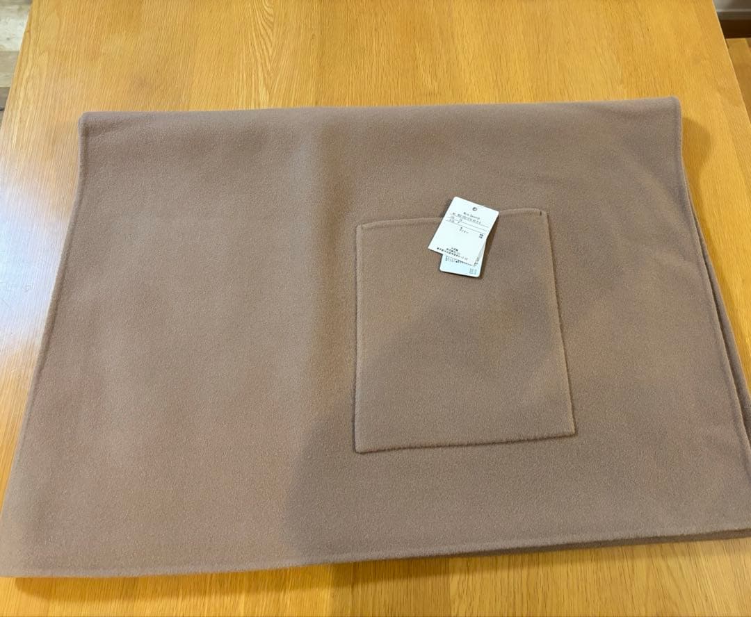 whim Gazette リバー仕立てのケープ