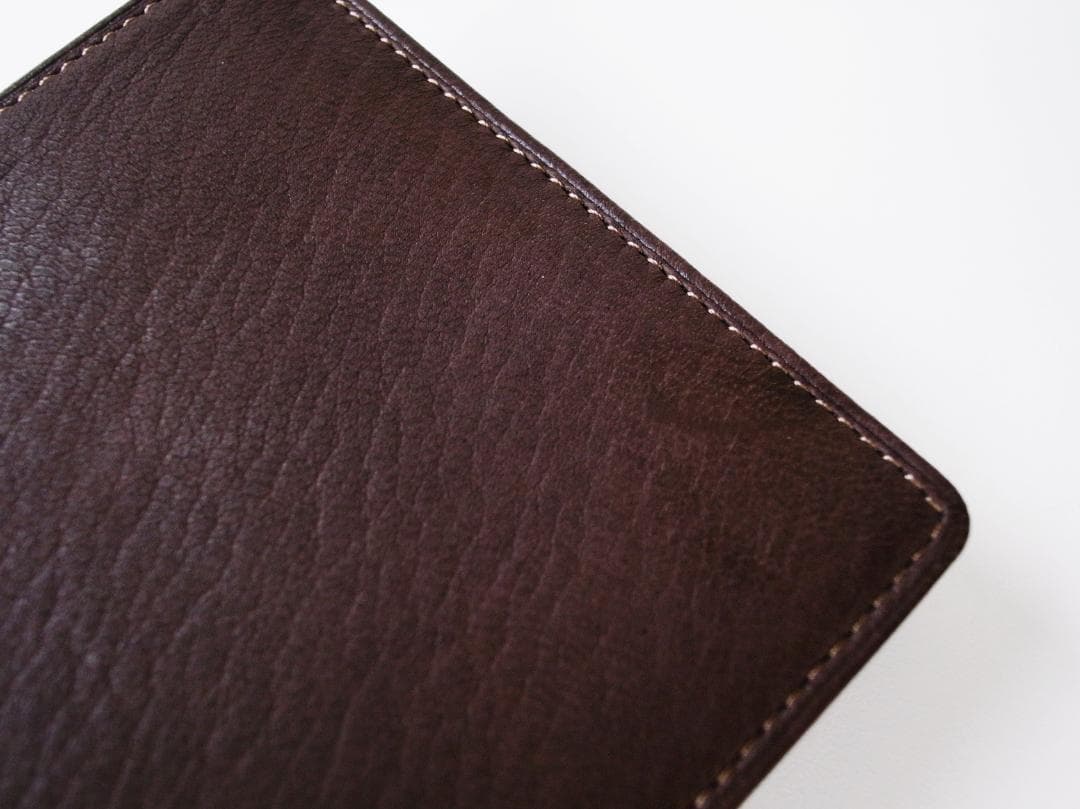 新品6割引 CYPRIS 鹿革 小銭入れ付き二つ折り財布 serapian