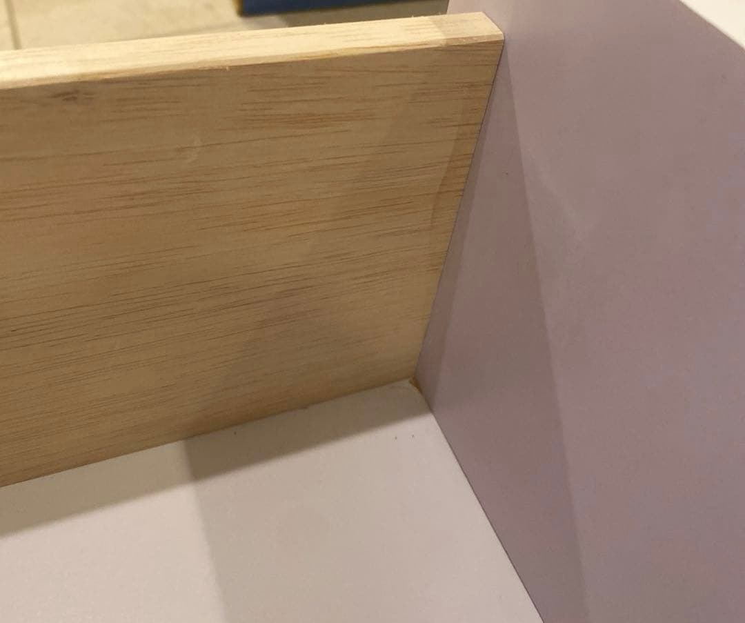 ニトリ　ホワイト　4段チェスト シンプル　ローチェスト　棚