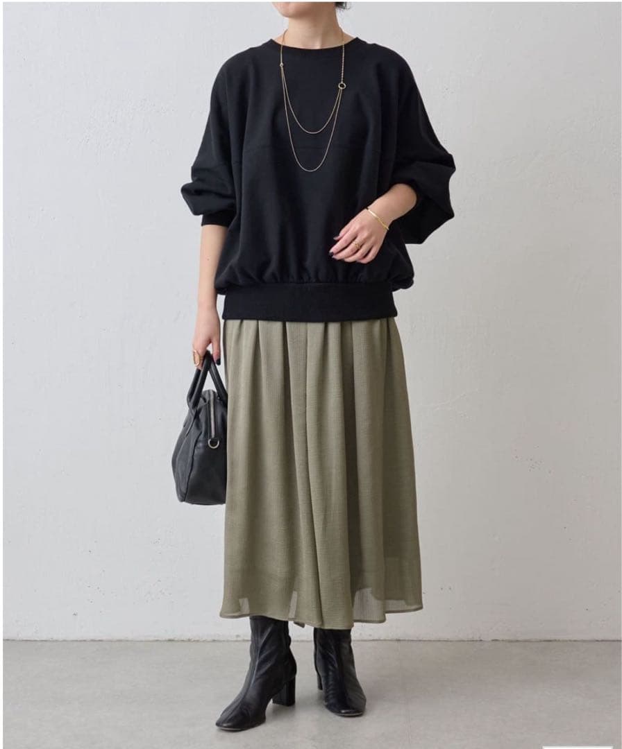 美品 BEARDSLEY ぷっくり裏毛カットソー スウェット 黒