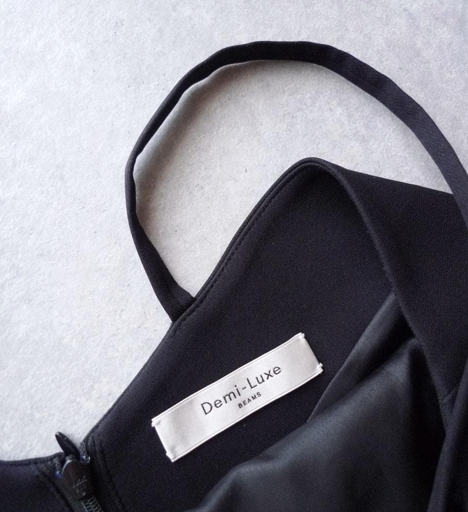 美品 デミルクス ビームス 2,6万円 上品オールインワン ブラック E373