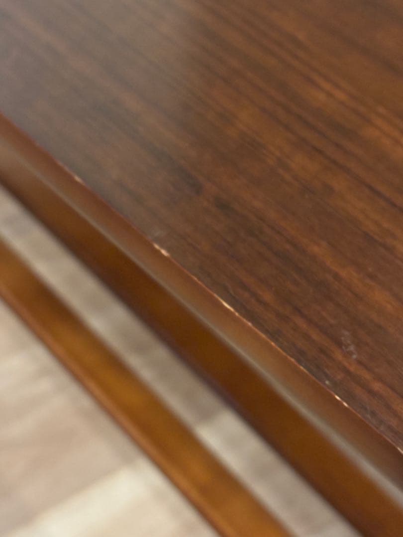 カリモク60 のリビングテーブル