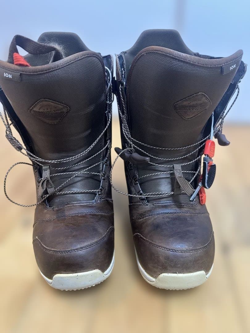 バートン　アイオン27cm レッドウィング