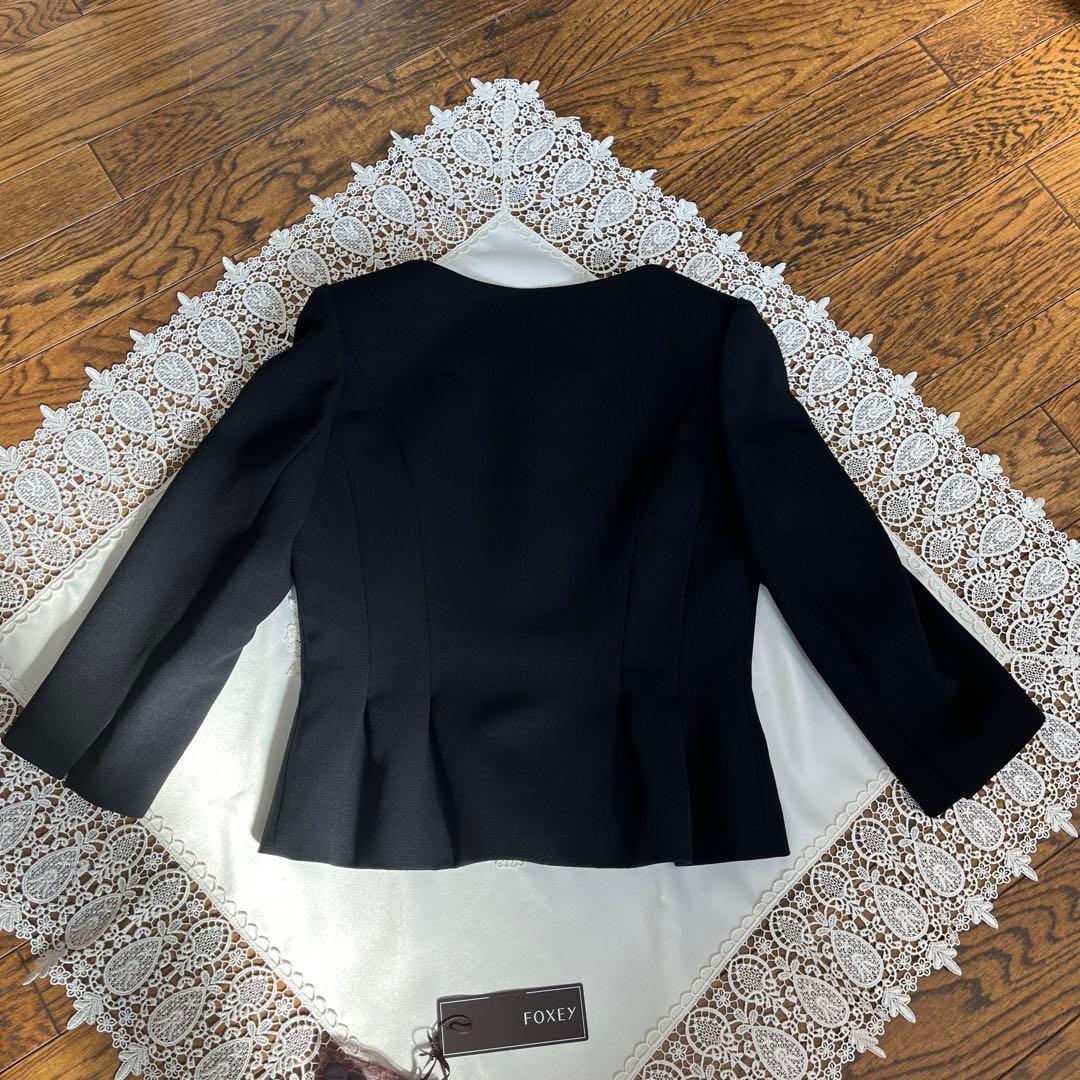 【タグ付き美品】FOXEY 黒ジャケット ウール100% 40サイズ