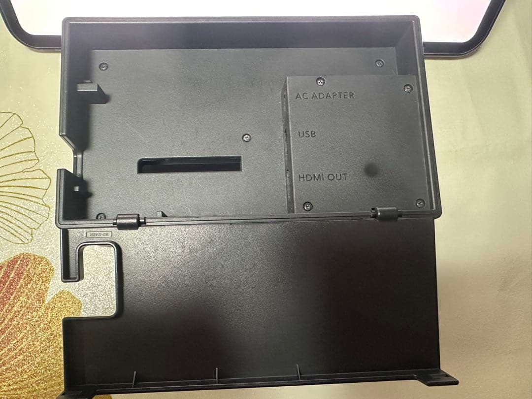 Nintendo Switch 本体+ドック+レッツゴーピカチュウカソフトなど