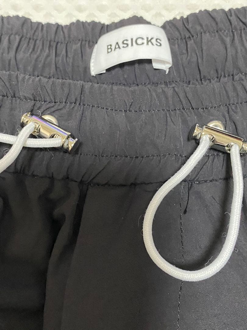 BASICKS TROUSERブラック美品❗️
