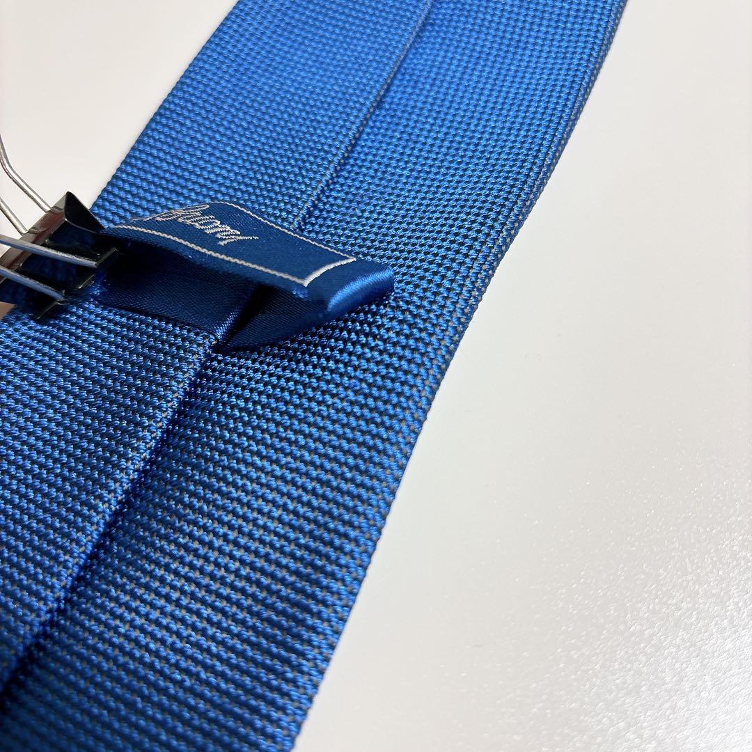 Brioni シルク ネクタイ ロイヤルブルー シャンブレー織り ソリッド