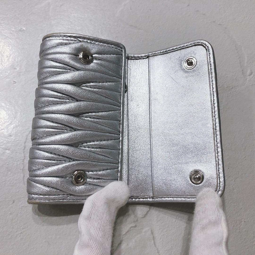 ☆miu miu☆ キーケース ６連 シルバー マテラッセ