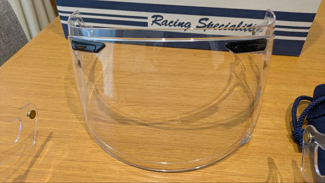 Arai アライ ASTRO-GX プラチナグレー Mサイズ