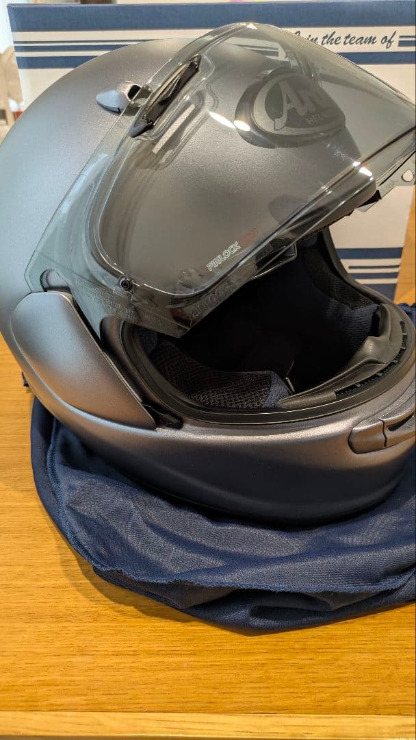 Arai アライ ASTRO-GX プラチナグレー Mサイズ