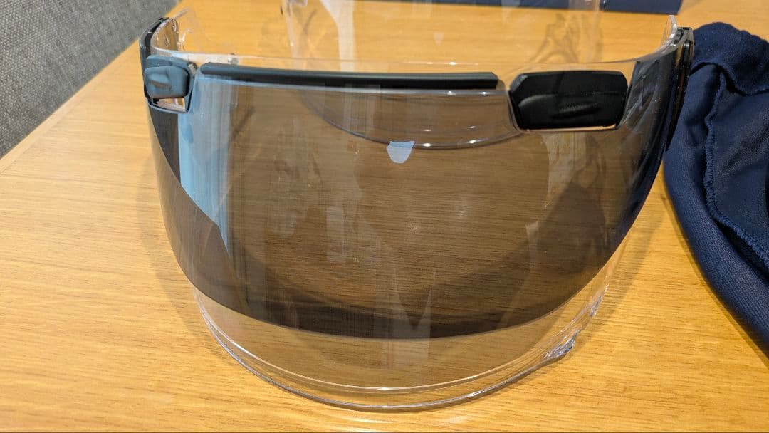 Arai アライ ASTRO-GX プラチナグレー Mサイズ