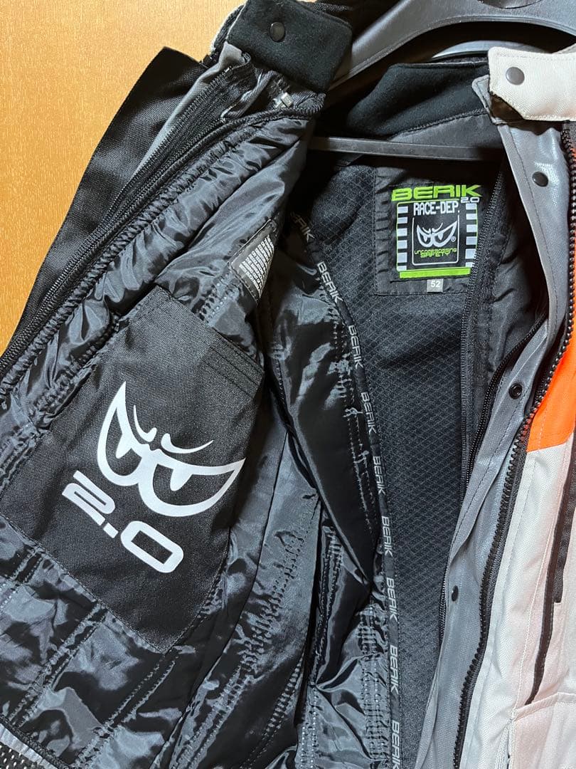 【新品未使用】BERIK2.0/ナイロンジャケット/52/XLサイズ/付属品有