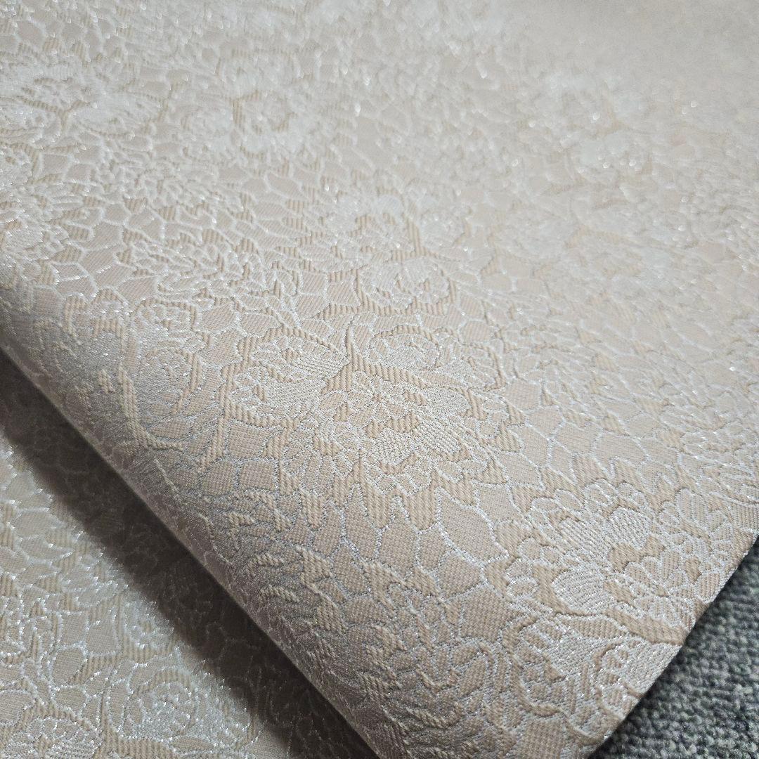 人気くすみカラーベージュ！紋織袋帯　仕立て上がり　全通です。