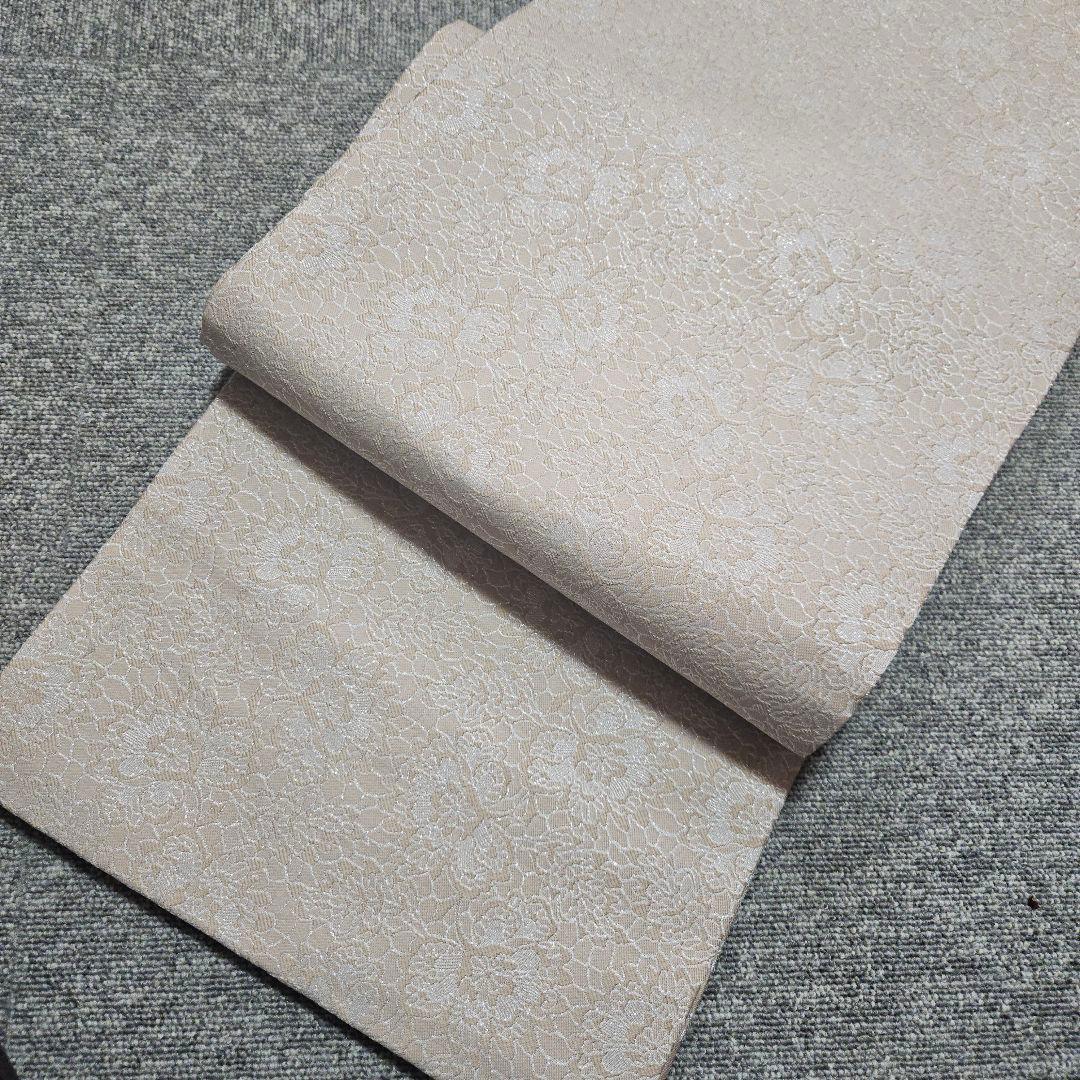 人気くすみカラーベージュ！紋織袋帯　仕立て上がり　全通です。