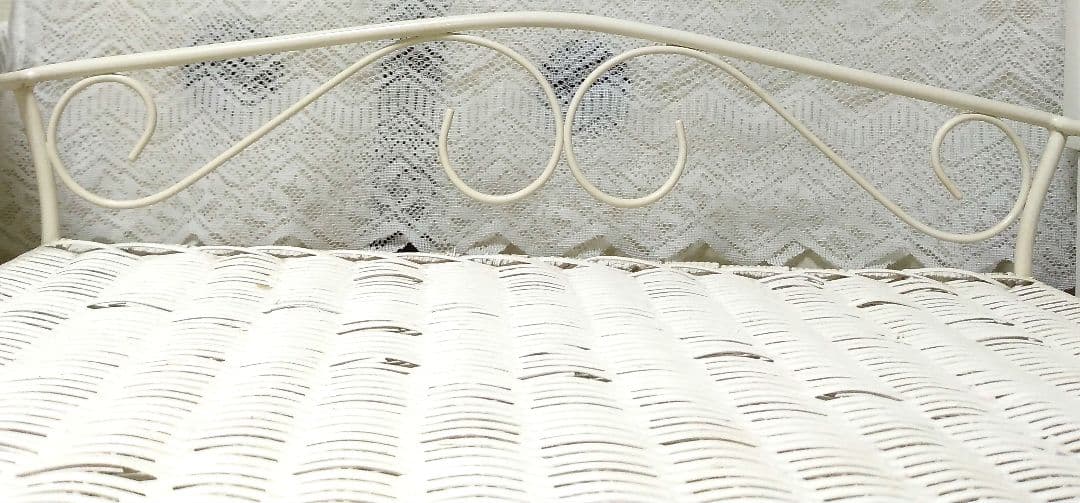 あ*や様 入手困難❗早い者勝ち❗プリンセスアイアン姫家具✨ホワイトラタン風チェス