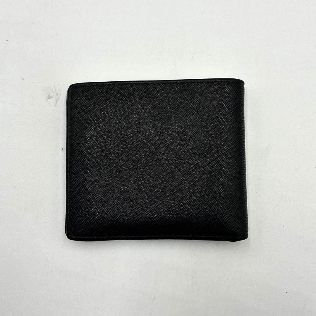 美品 プラダ サフィアーノ 三角ロゴ 二つ折り財布 コンパクト ブラック