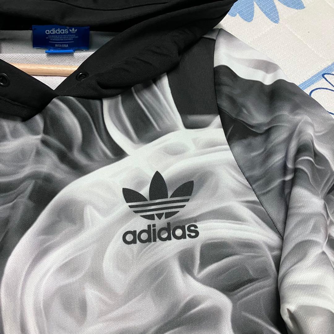 【希少】adidas ×リタオラ トレフォイル　ロゴ　スモーク パーカー